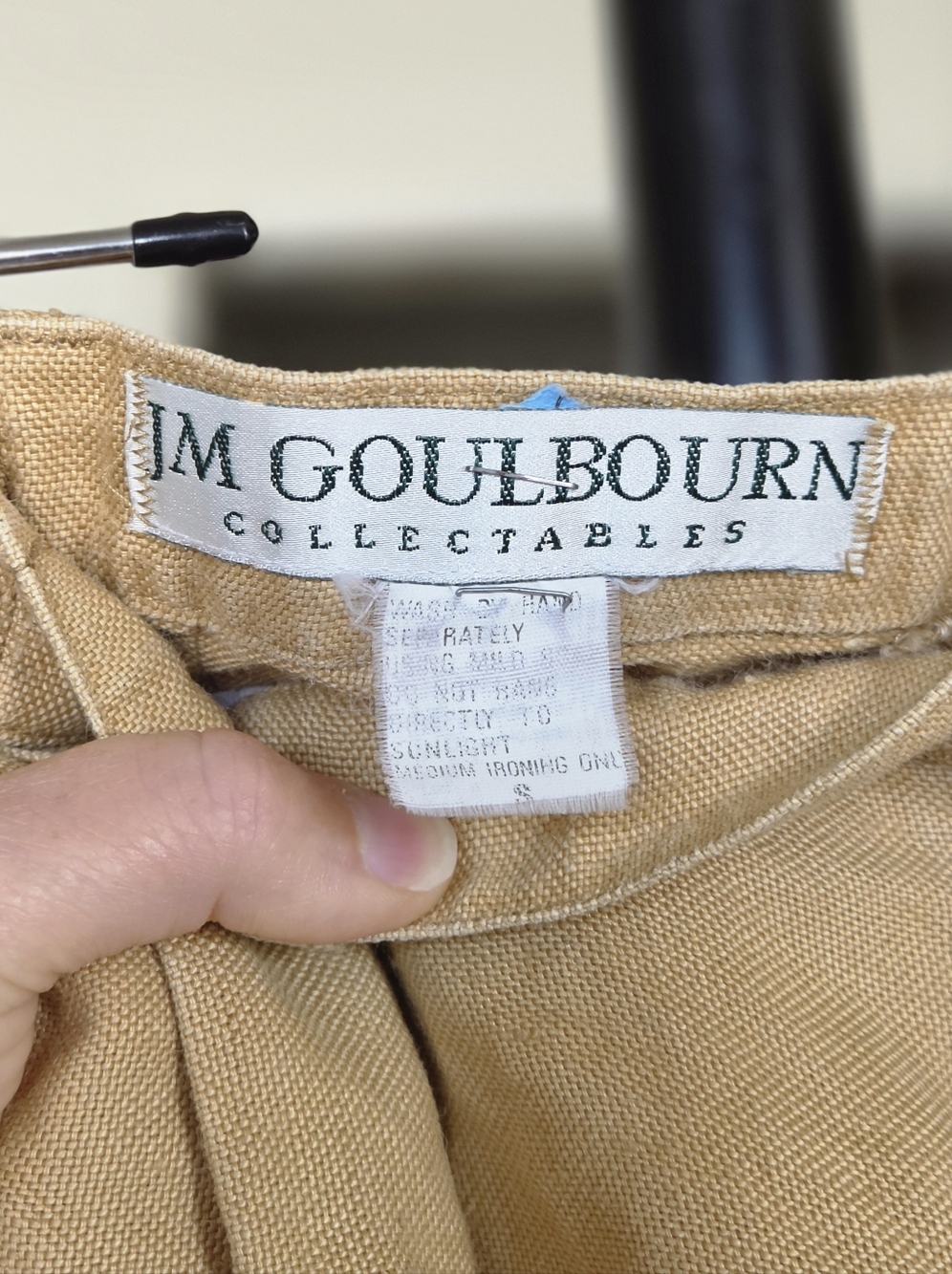 VTG 90s Women's Pleated Trousers - Tan - Picture 4 of 4